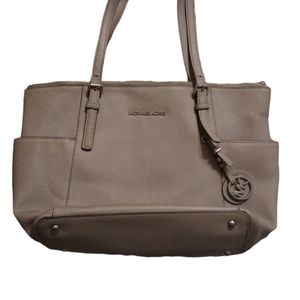 Michael kors saffiano gray  leather handbag